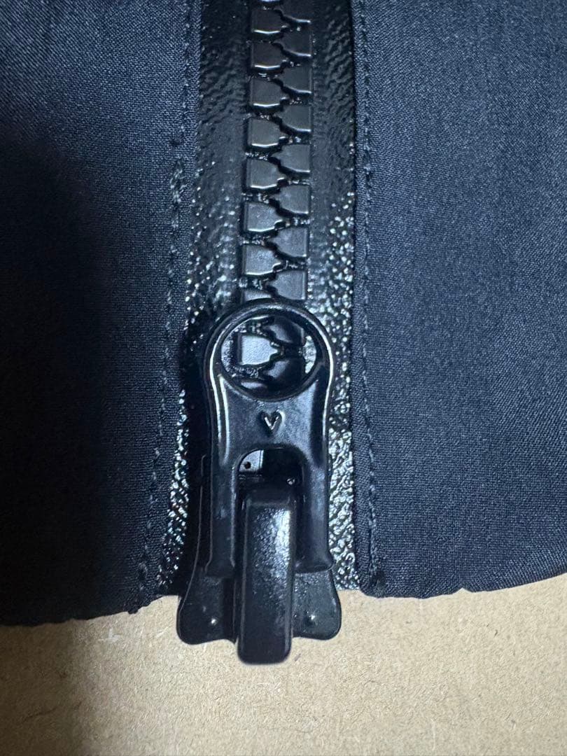 アークテリクス　ベータインサレーテッドジャケット