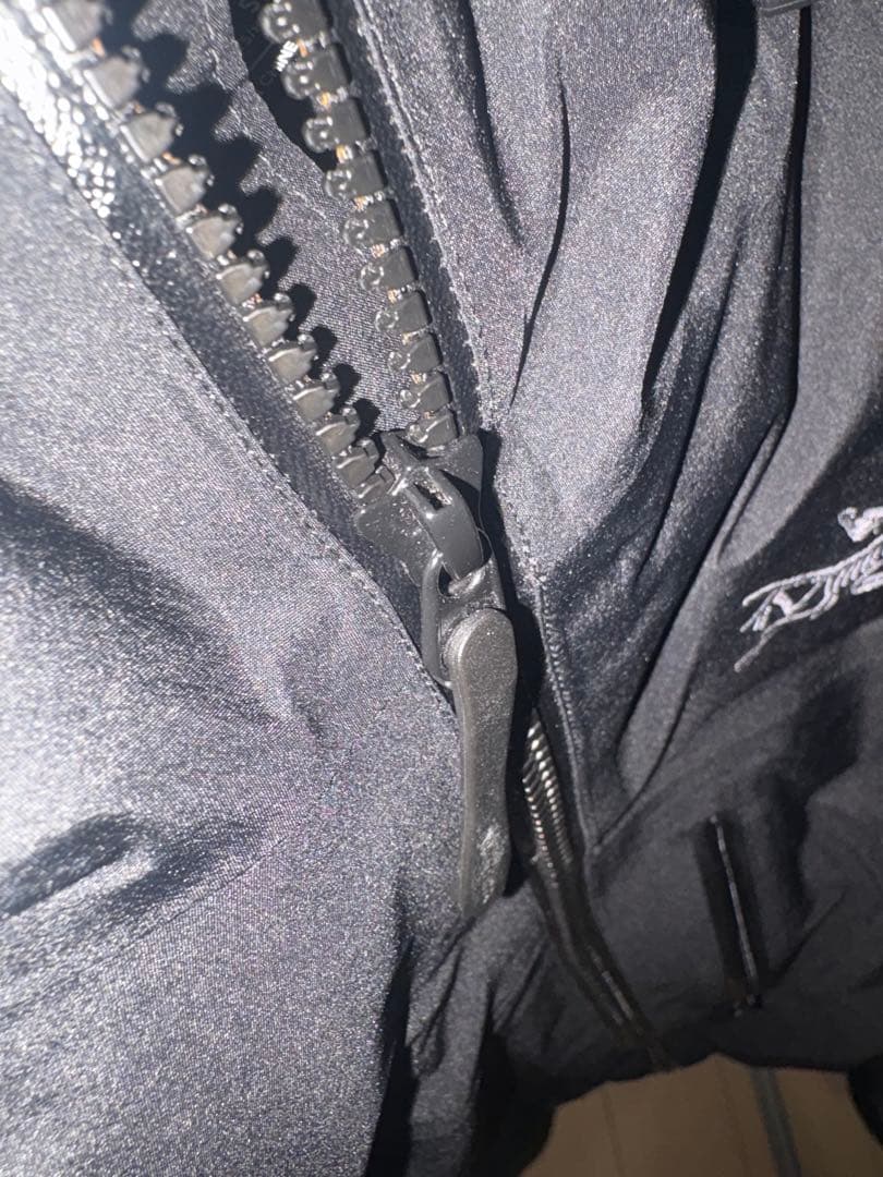 アークテリクス　ベータインサレーテッドジャケット