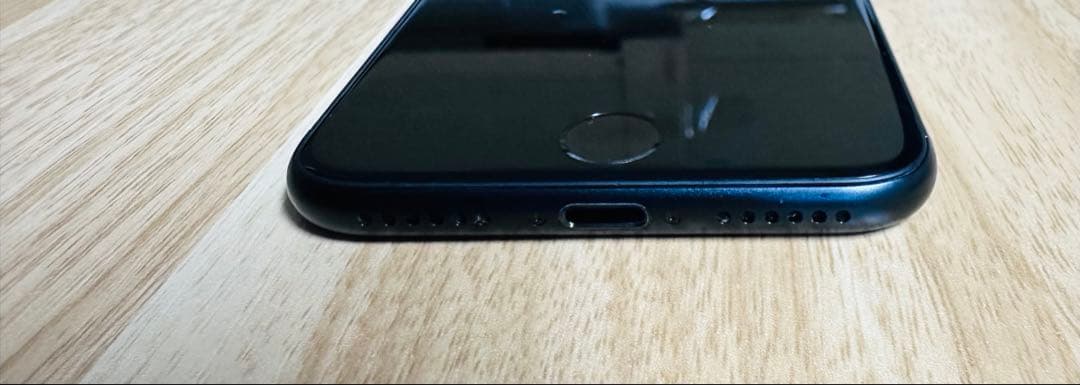 北*穂様 Apple iPhone SE3 64GB