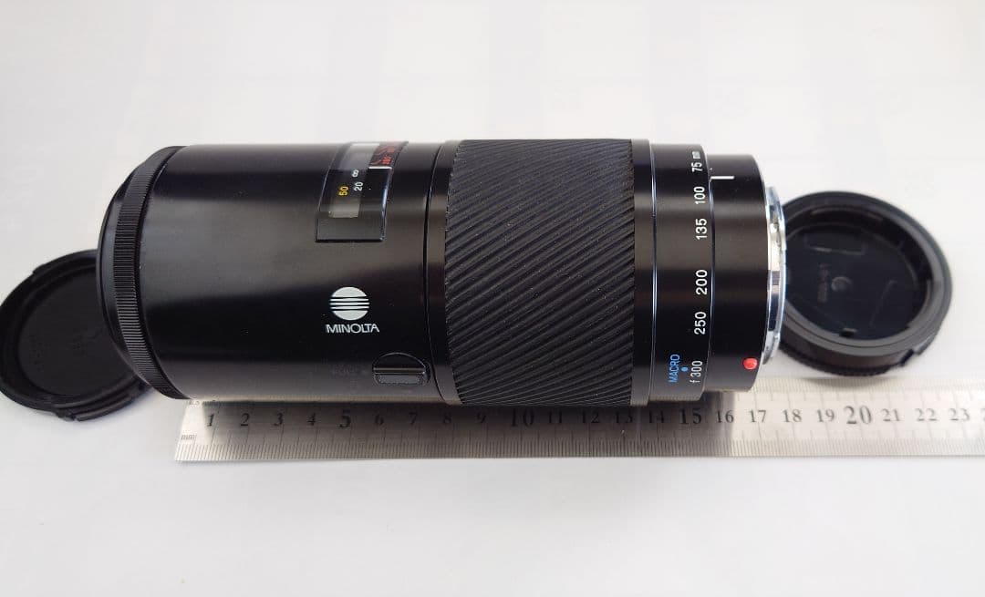 【中古品】　ミノルタ　望遠レンズ　AF LENS　75-300　専用ケース付き