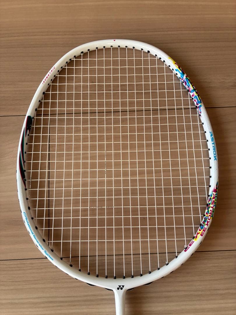 YONEX NANORAY 10 ホワイト バドミントンラケット
