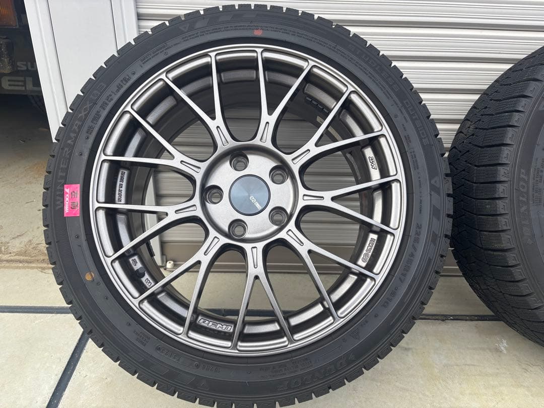 ワオワオさま専用225/45R17 91Q スタッドレスタイヤ ホイール