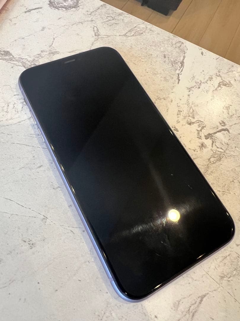 iPhone11 本体　64 GB パープル　バッテリー71% カメラ不良