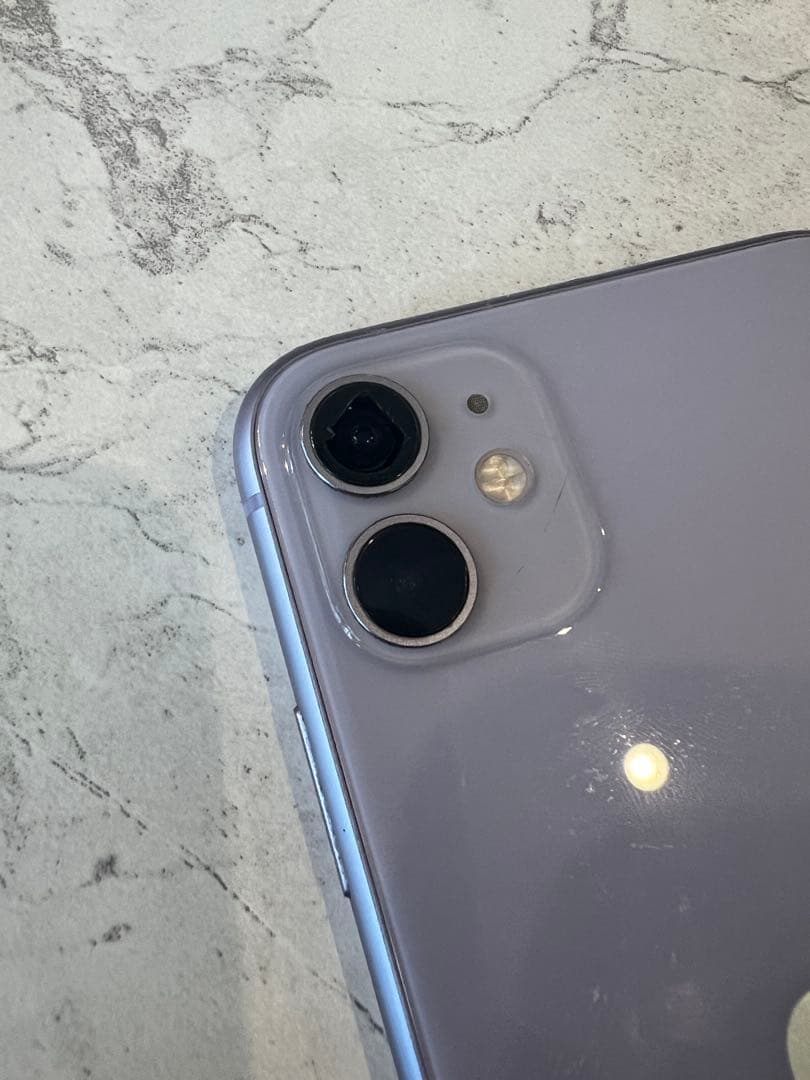 iPhone11 本体　64 GB パープル　バッテリー71% カメラ不良