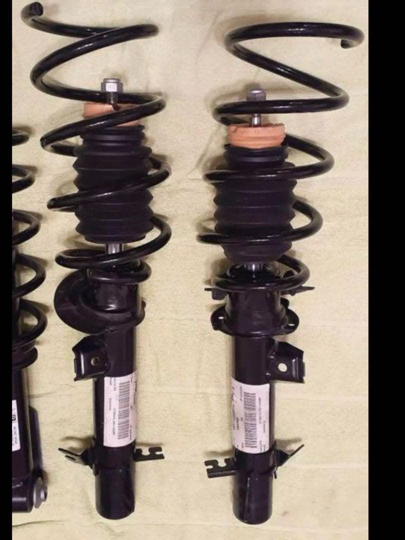 MINI R60 クロスオーバー 純正　サスペンションキット