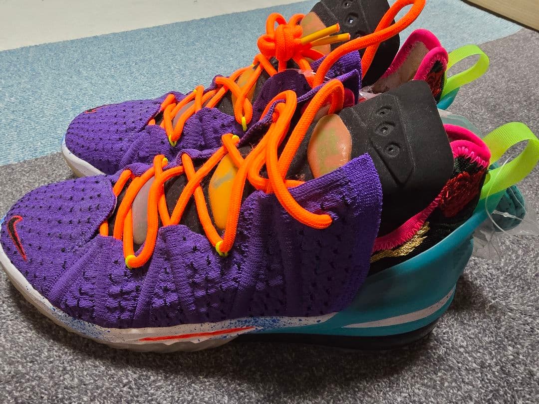 Nike LeBron 18　25.5cm　新品