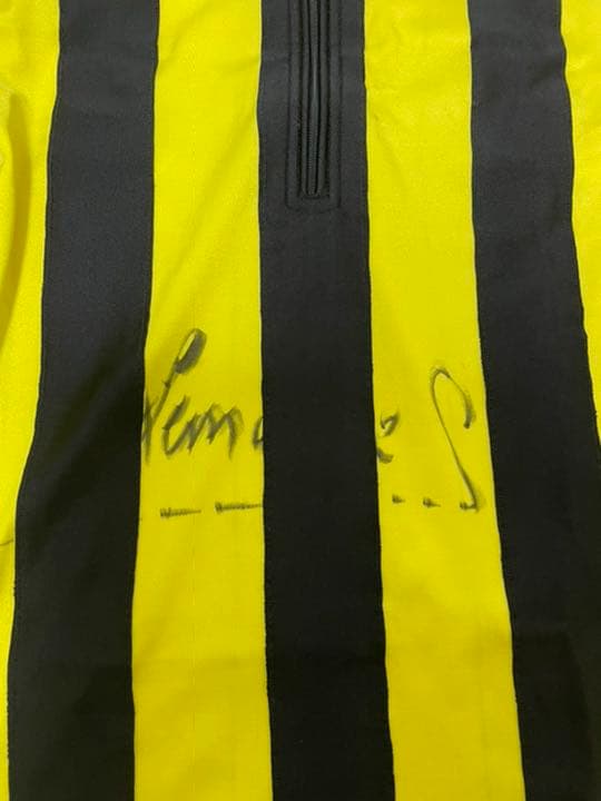 JRA 競馬 勝負服 社台レース 安田厩舎 ルメール騎手サインか 中古品 レア品