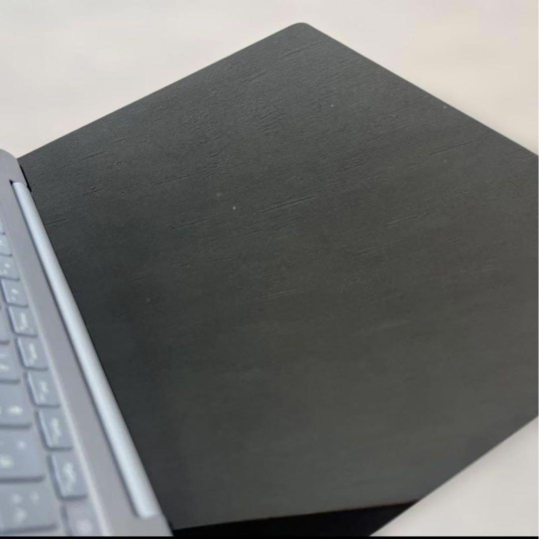 美品 マイクロソフト サーフェス Laptop Go 1943 ノートパソコン