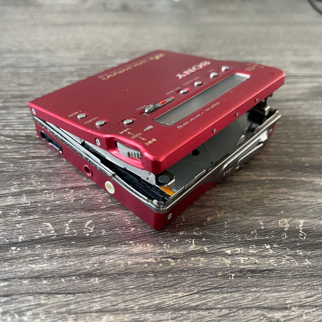 SONY MZ-R900 ポータブルMDレコーダー レッド