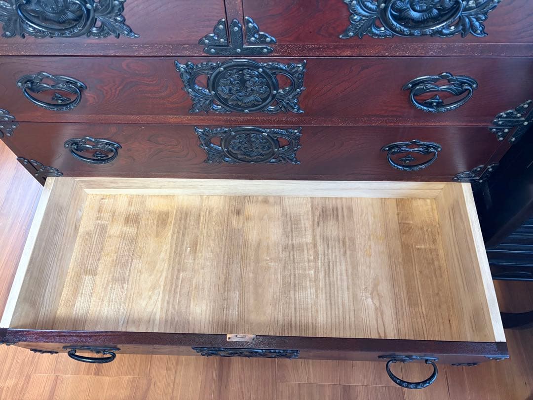 岩谷堂箪笥 桜木作 伝統工芸 和箪笥 鍵付き 送料込み