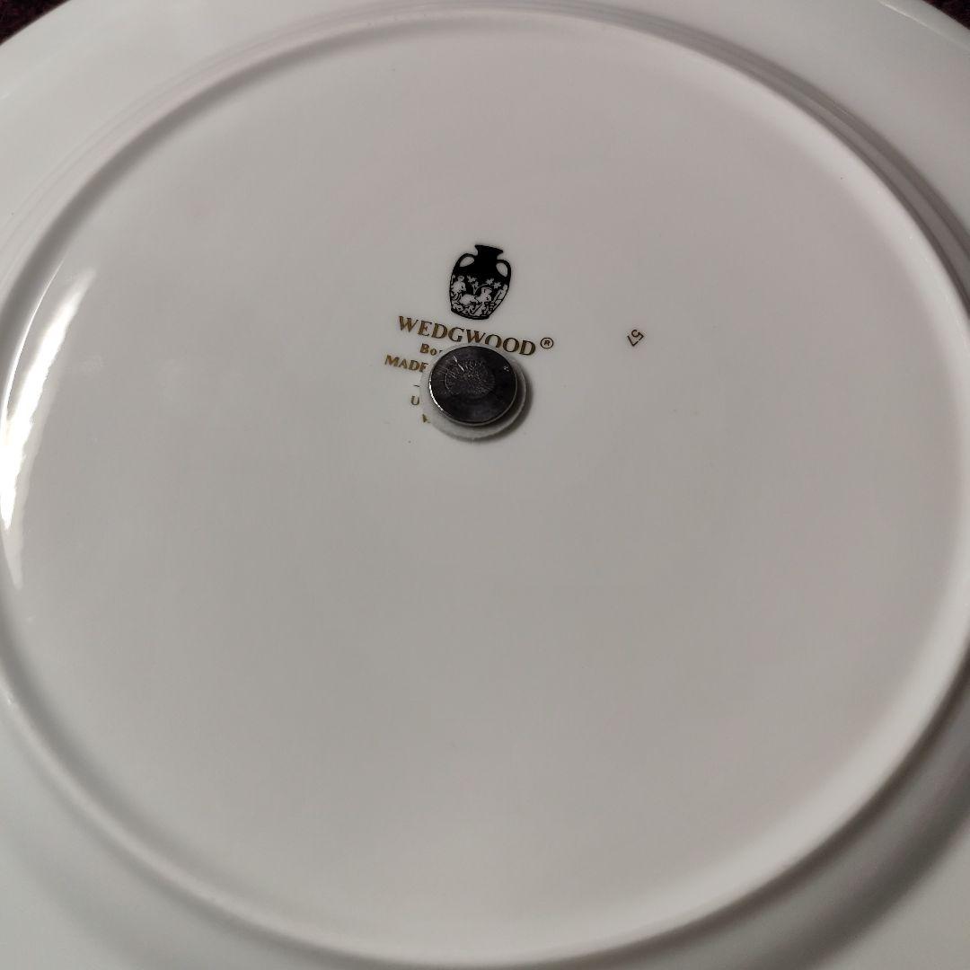 ウェッジウッド　ユーランダーパウダーブルー　アフタヌーンティー用ケーキスタンド