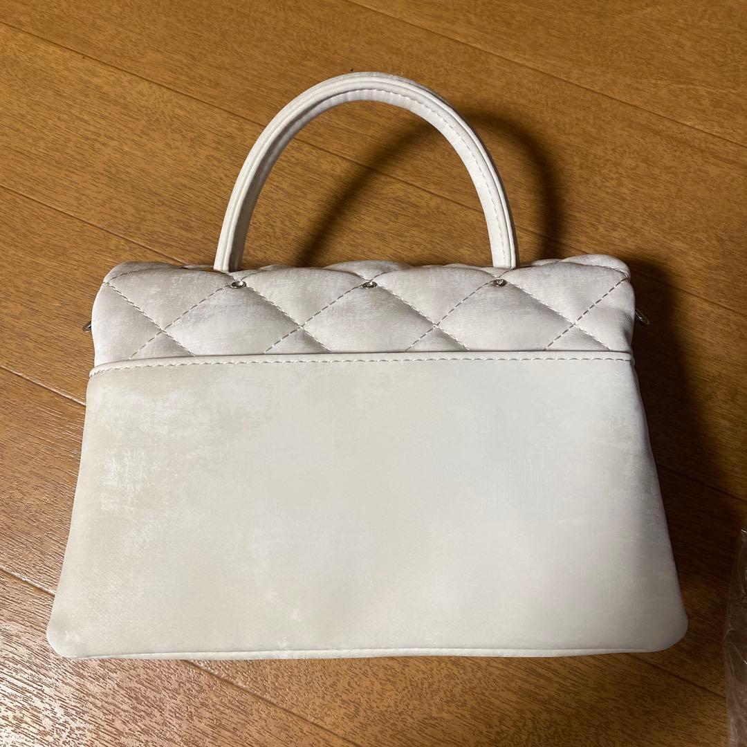 DIANA お呼ばれ パーティー ミニバッグ ショルダーバッグ アイボリー