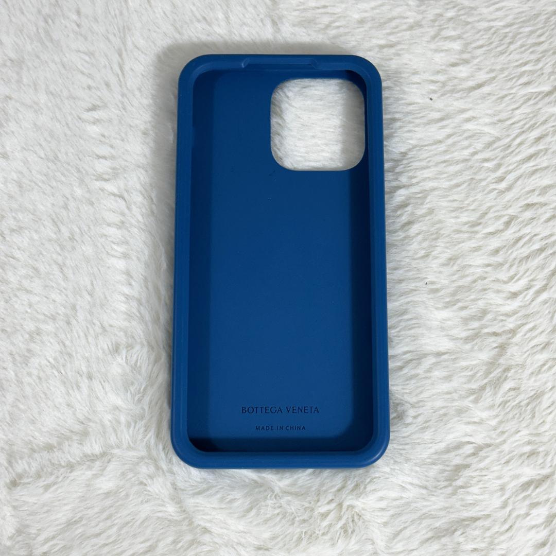 BOTTEGA VENETA iPhone15 Pro Max ケース 青