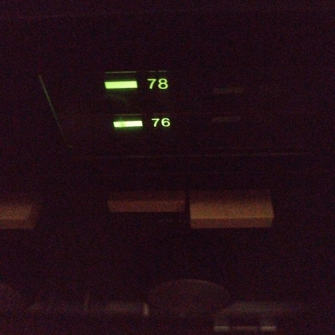 ソニー　ワールドゾーン　CRF-230B　 BCLラジオ　23バンド