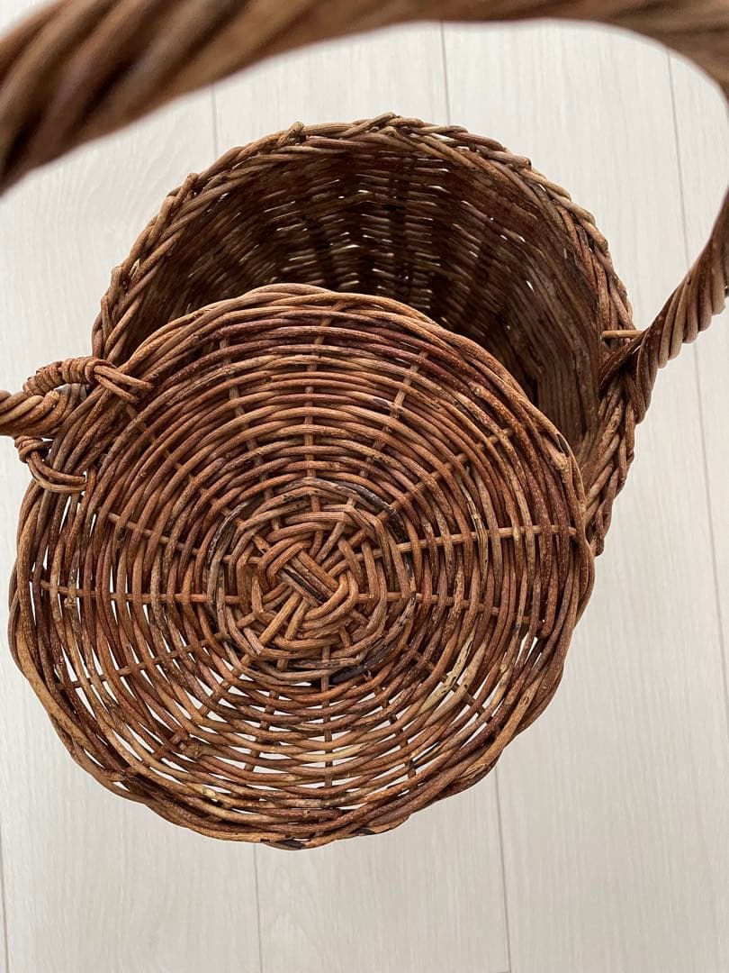 あけびカゴバッグ カゴバッグ 蓋付きバスケット 天然あけび バーキンカゴバッグ