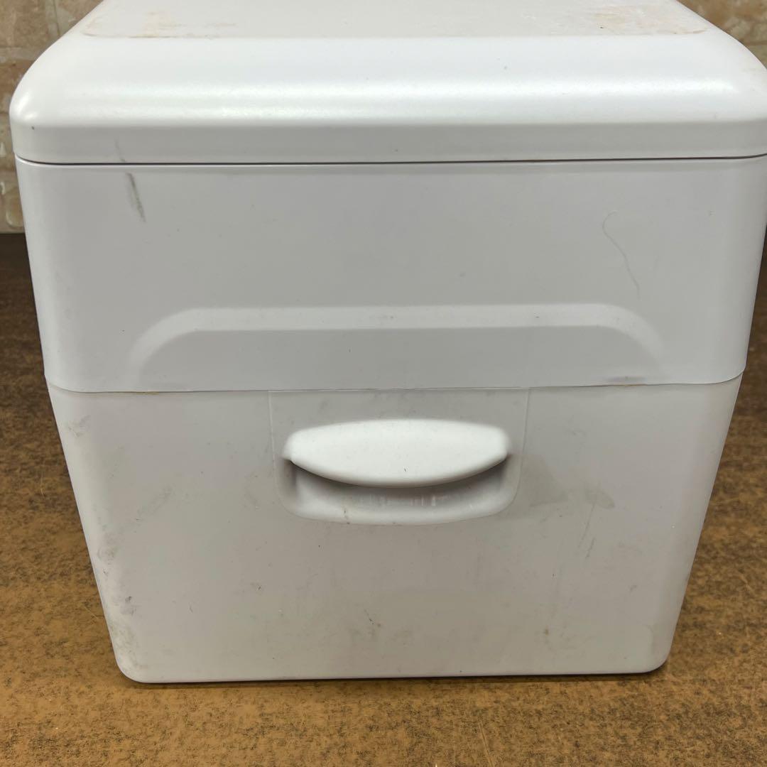 【used】①TOHO 車載冷凍冷蔵庫 RLC-CF22 DCコードなし