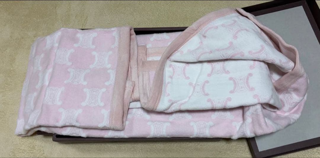 CELINE セリーヌ トリオンフ柄 綿ブランケット ひざ掛け 毛布 マカダム