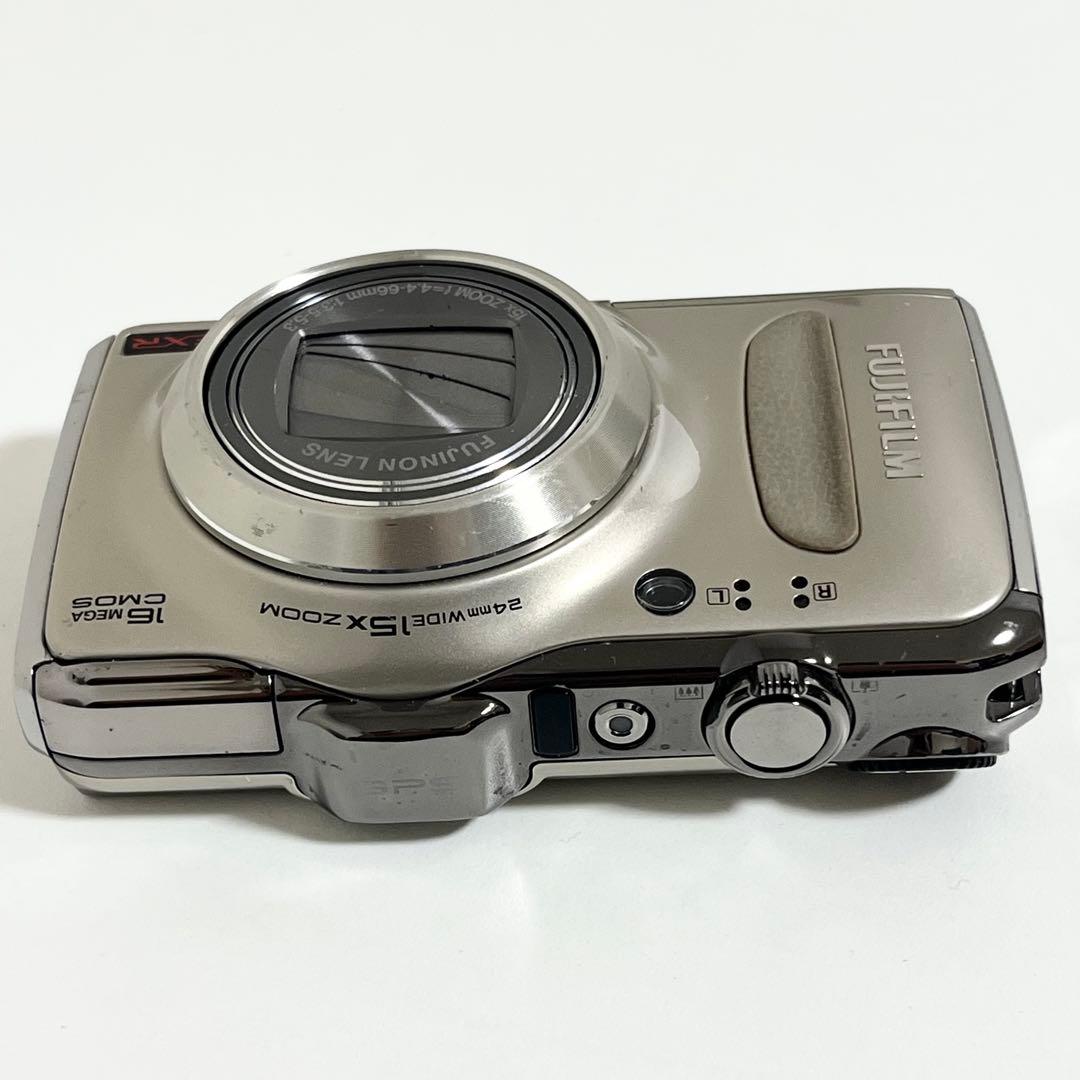 デジタルカメラ FUJIFILM finepix F550EXR