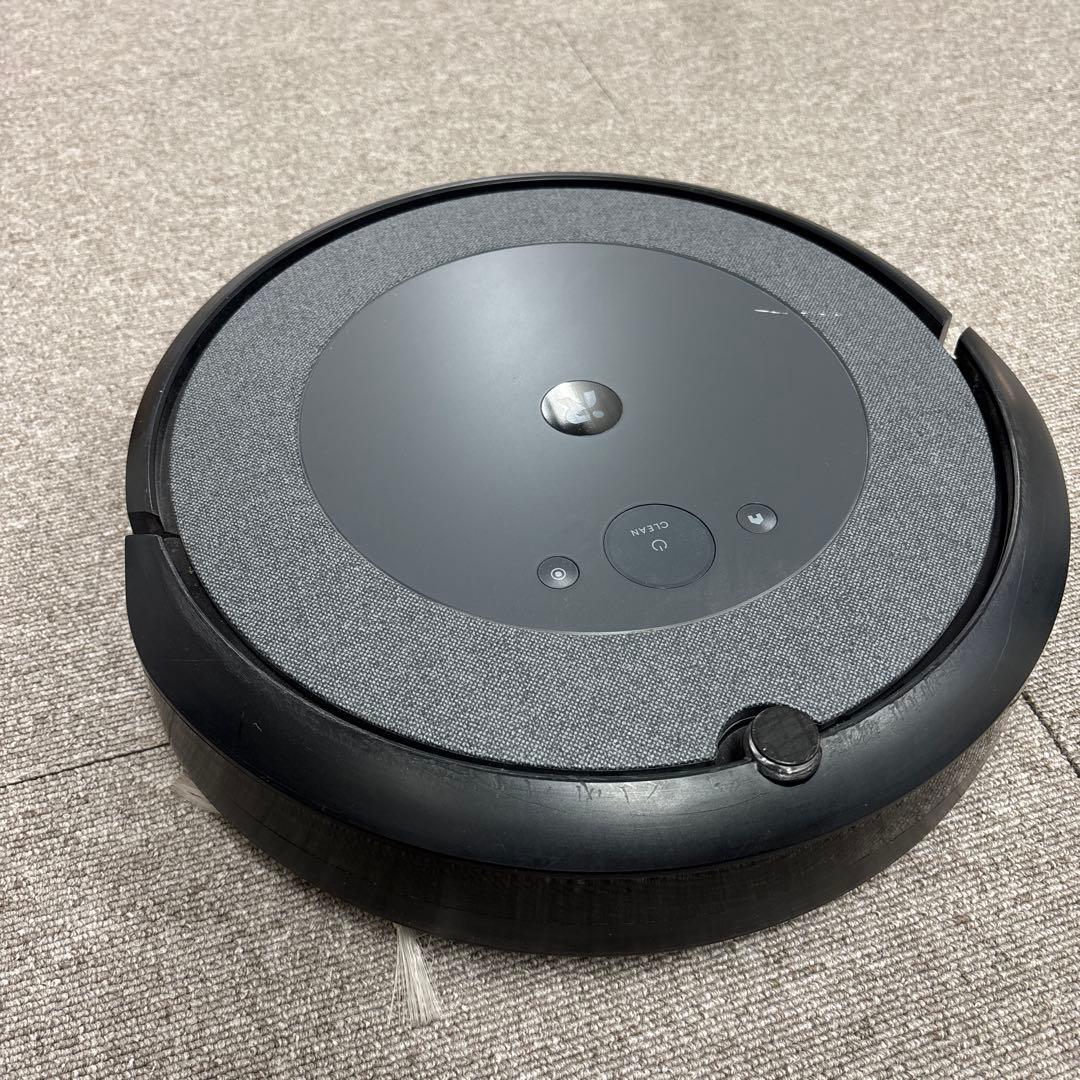 ルンバ i3 クリーンベース付き 消耗品パーツ付き