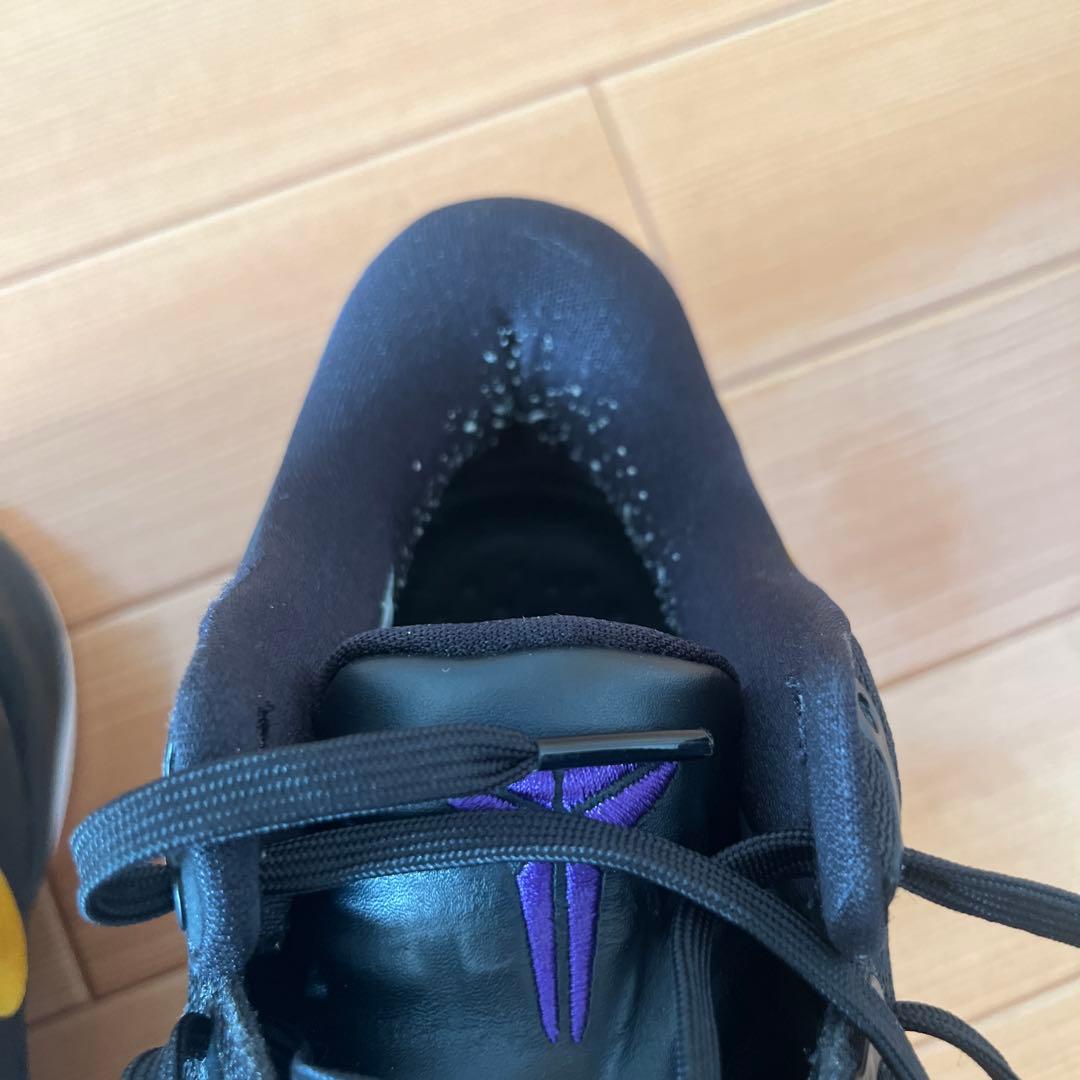 Kobe バスケットボールシューズ ブラック/イエロー(箱無し)