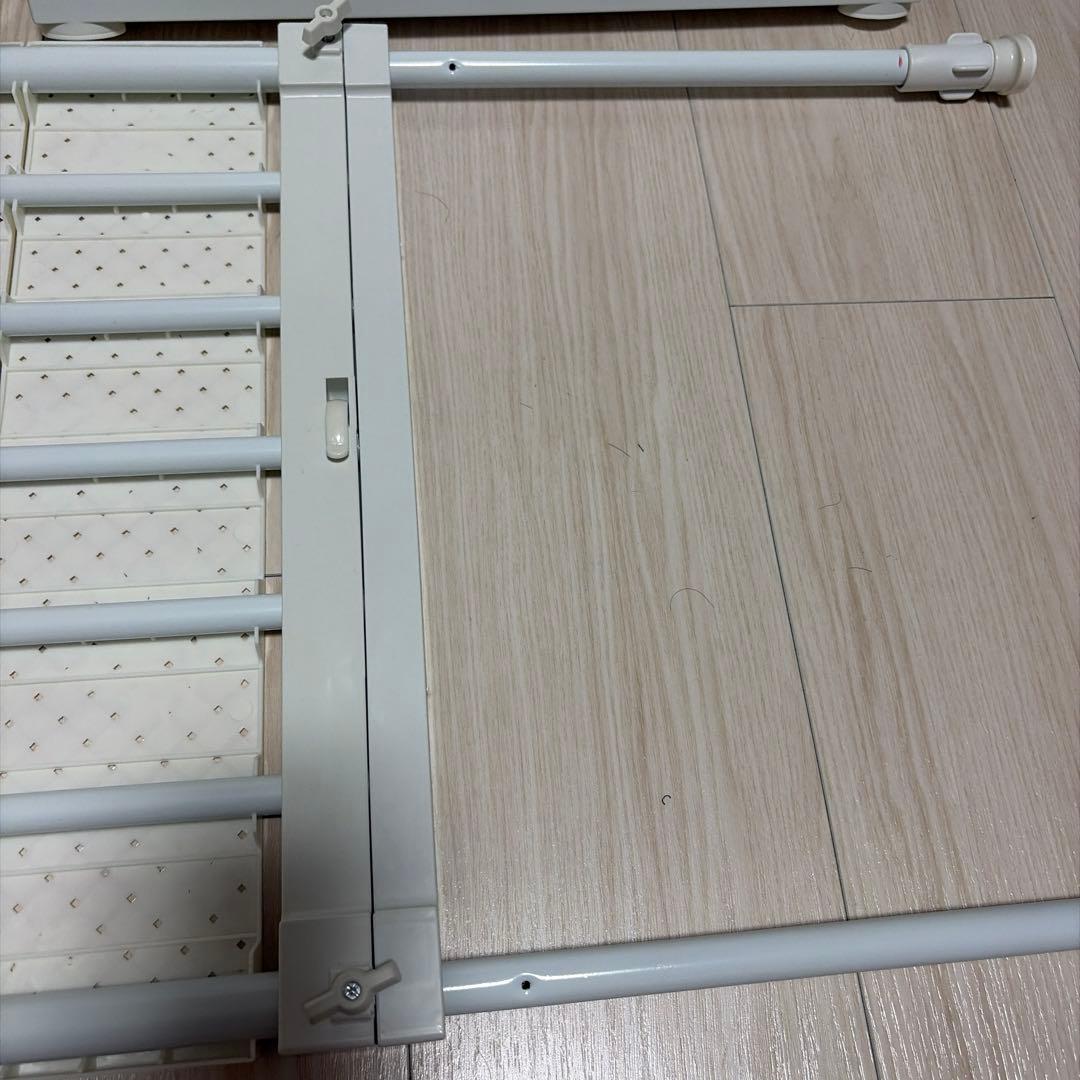 NAKOホワイト 突っ張り棒 プラスチック製(奥行42cm 幅53～90cm四枚