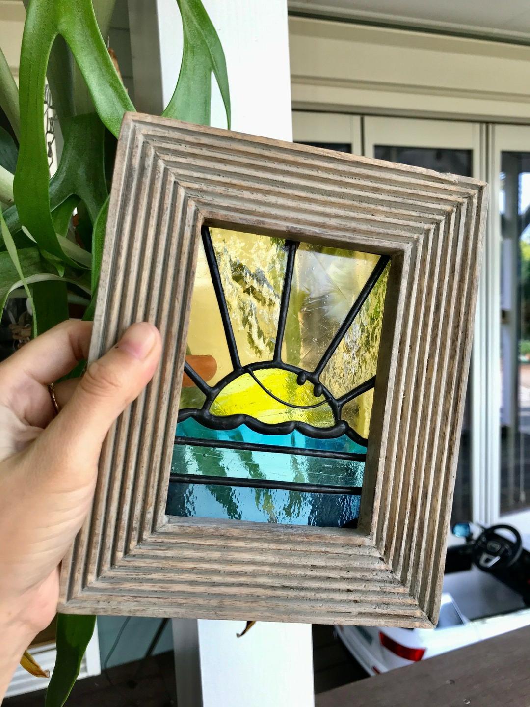 ステンドグラス　スマイル　ウェーブ　天然木　額