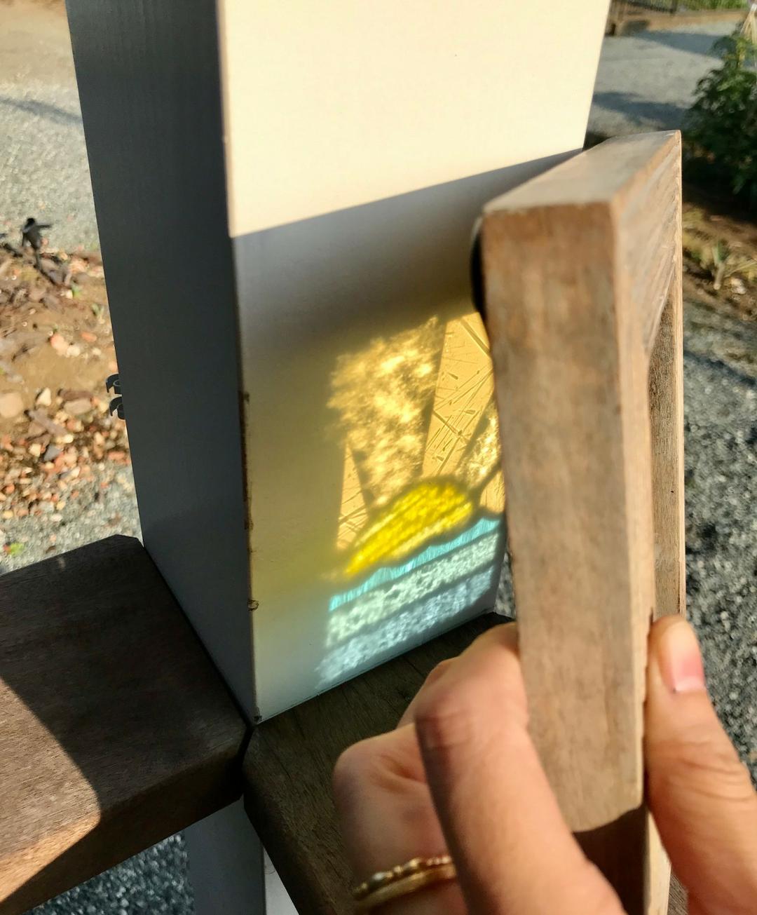 ステンドグラス　スマイル　ウェーブ　天然木　額