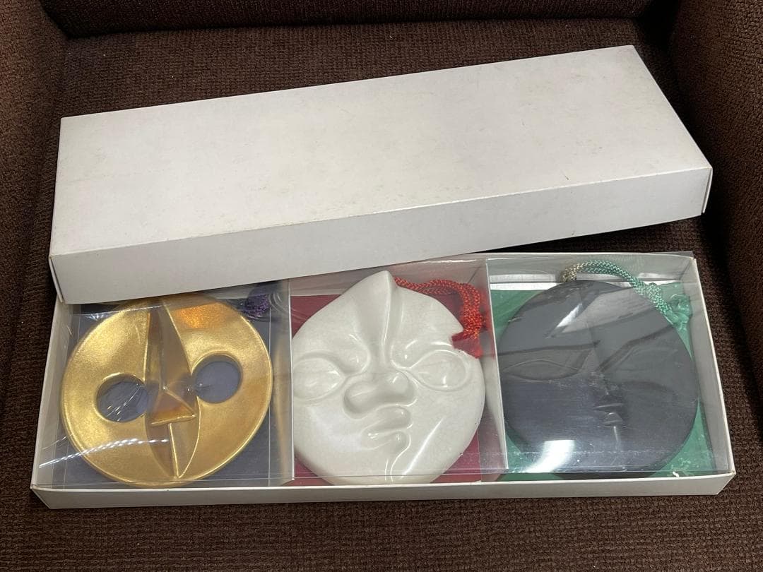 【箱付き】 大阪万博 岡本太郎 太陽の塔 太陽の顔 オブジェ 陶器