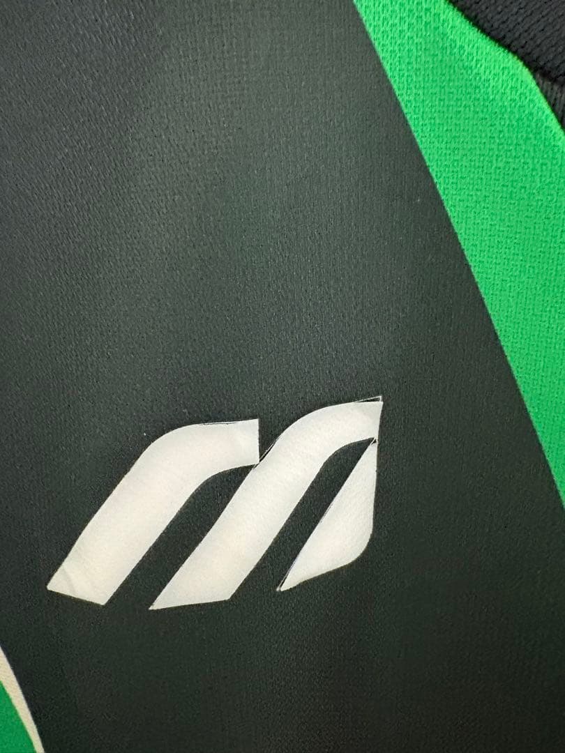 【希少】読売ヴェルディ 川崎 ユニフォーム Lサイズ　レトロユニフォーム　値引可