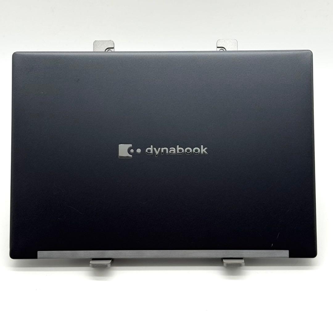 東芝G83/HU 11世代Core i5 16GB 256GB 薄型軽量 FHD