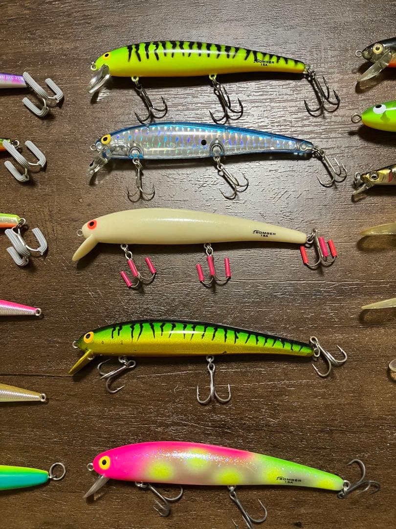 バス シーバス サクラマス ミノー セット (19個)