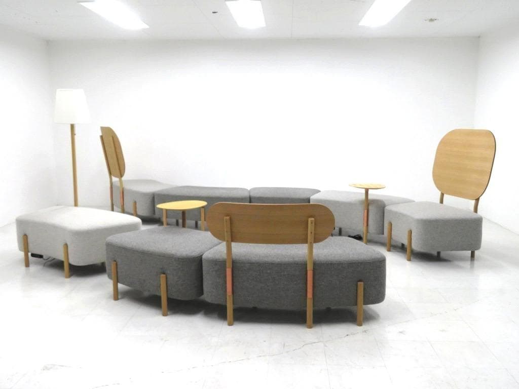 展示品　カリモク　ドラドラ　北欧　オーク材　ソファ サイドテーブル　付き