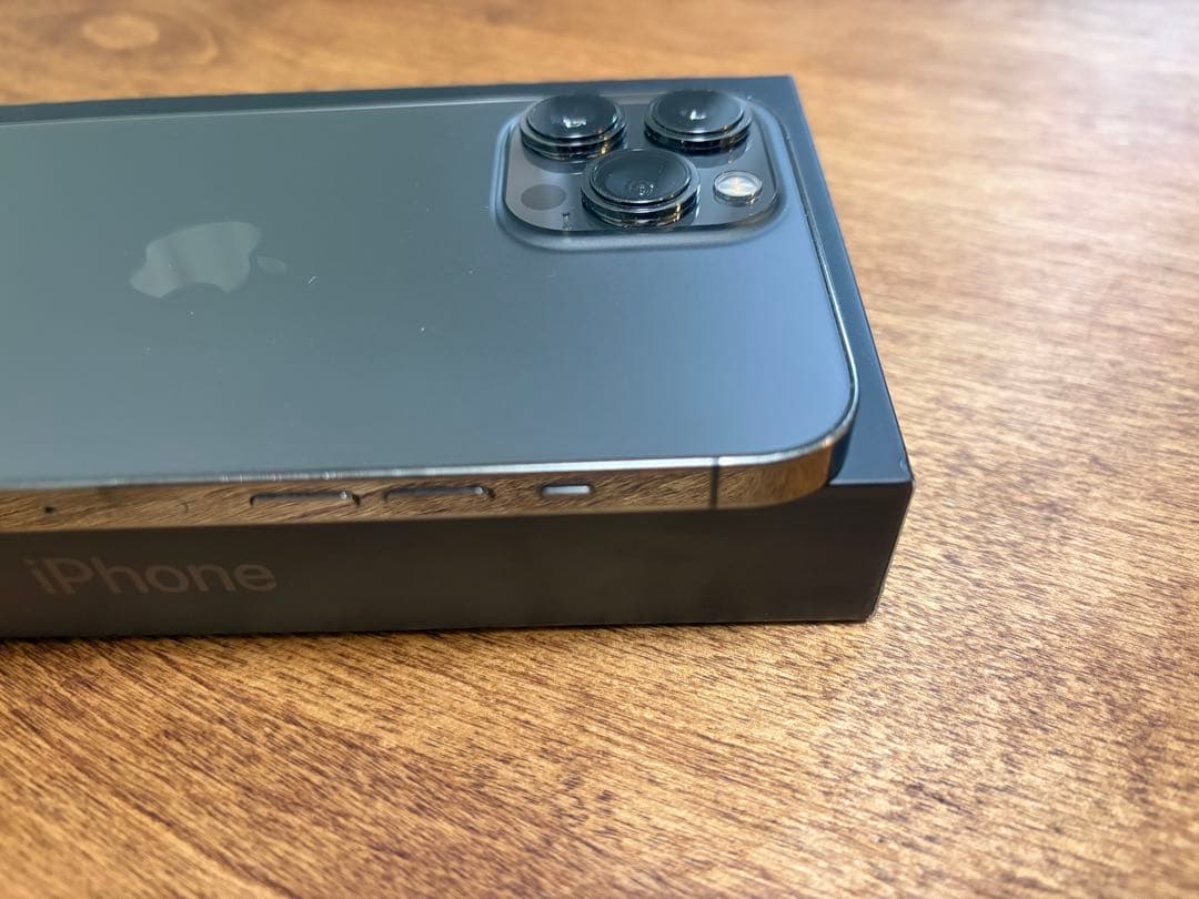 iPhone 13 Pro max (黒) 128GB