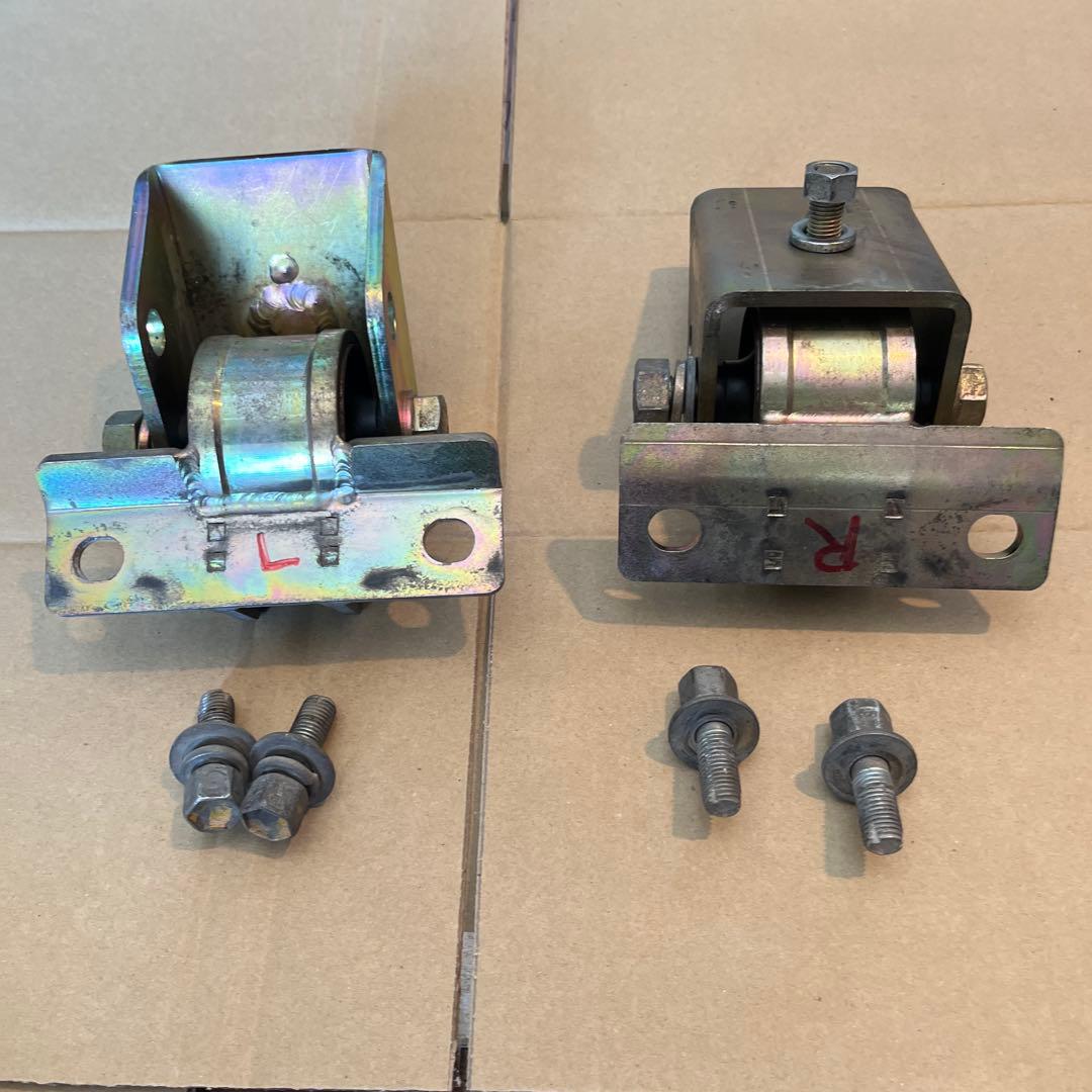 ジムニーjb 23 強化エンジンマウント