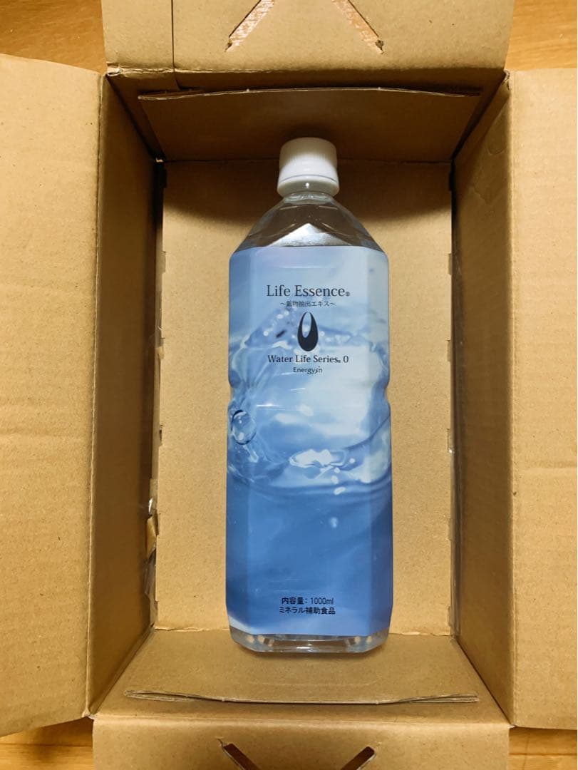 ミネラルウォーター Life Essence 1000ml / Water Life Series