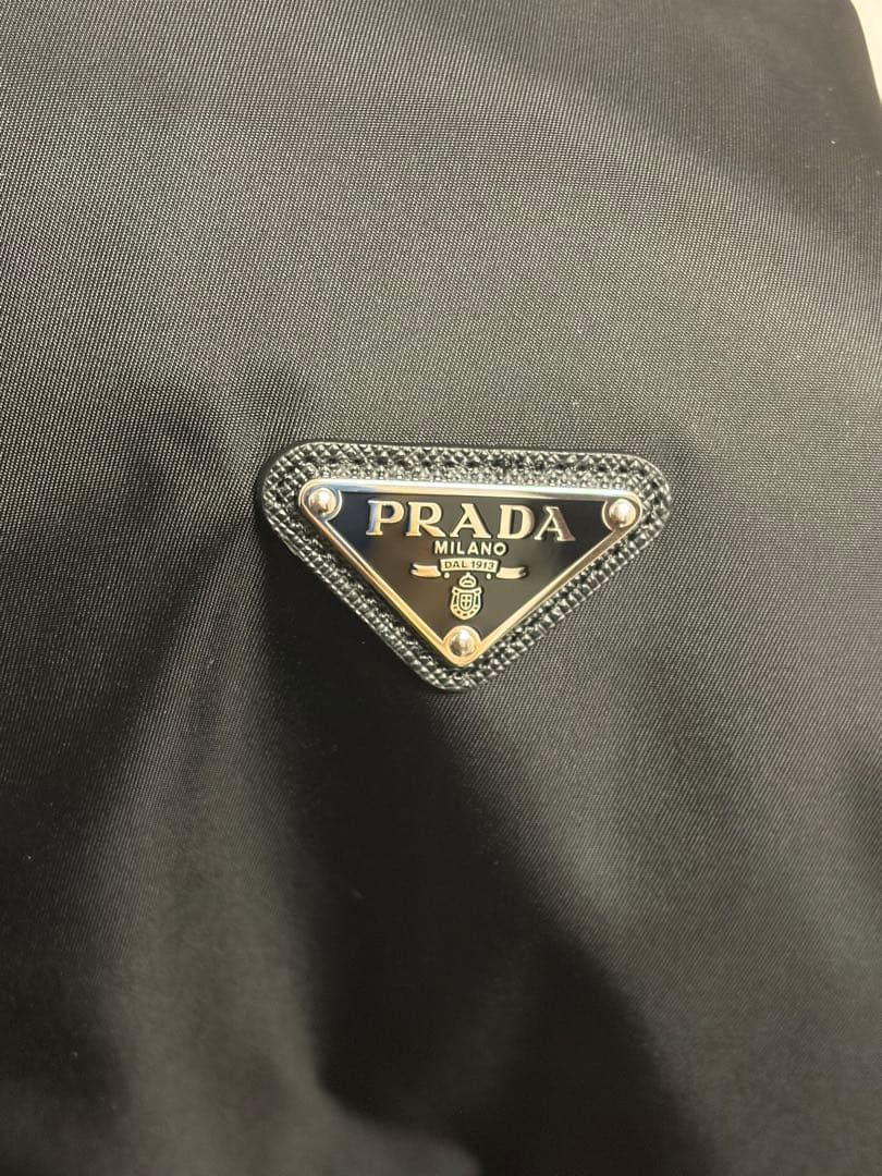PRADA リナイロンジャケット