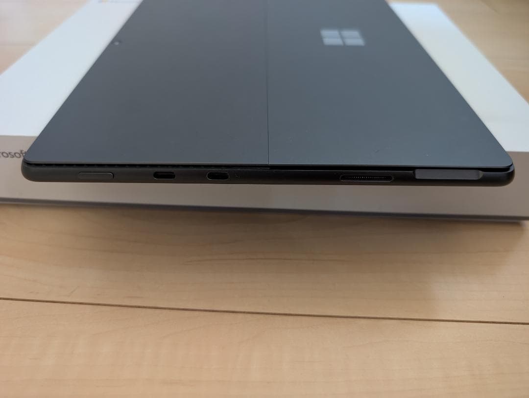 Microsoft SurfacePro8 ＆ スリムペン2付きキーボードカバー