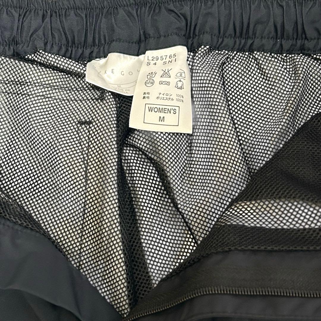 NIKEゴルフ　セットアップナイロン　ブラック　 Mサイズ　A28