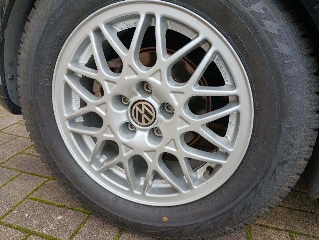 VW 6R ポロ　POLO 15インチ　スタッドレス　BBS ホイール　4本