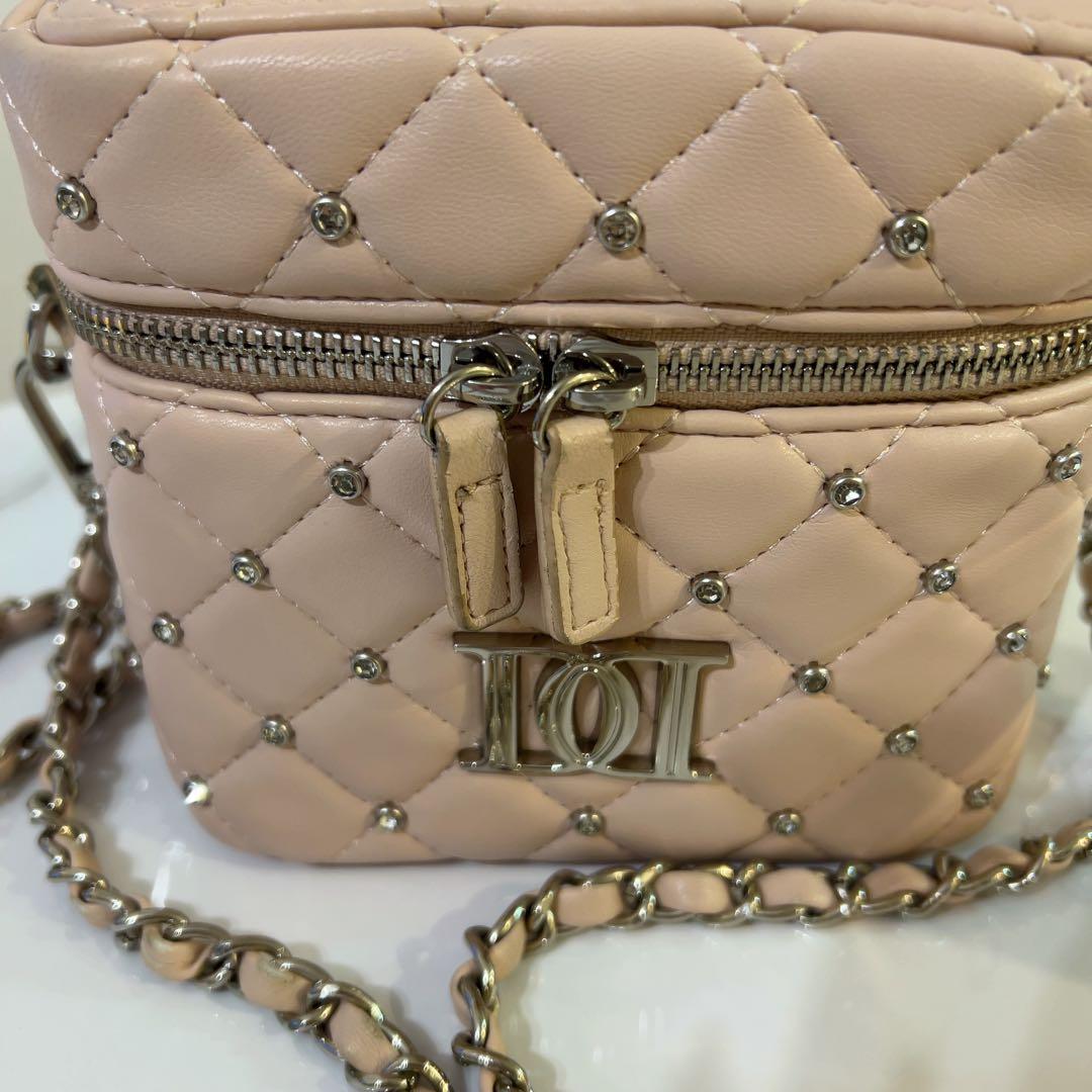 Darich ゴールドパーツキルティングスクエアミニバッグ