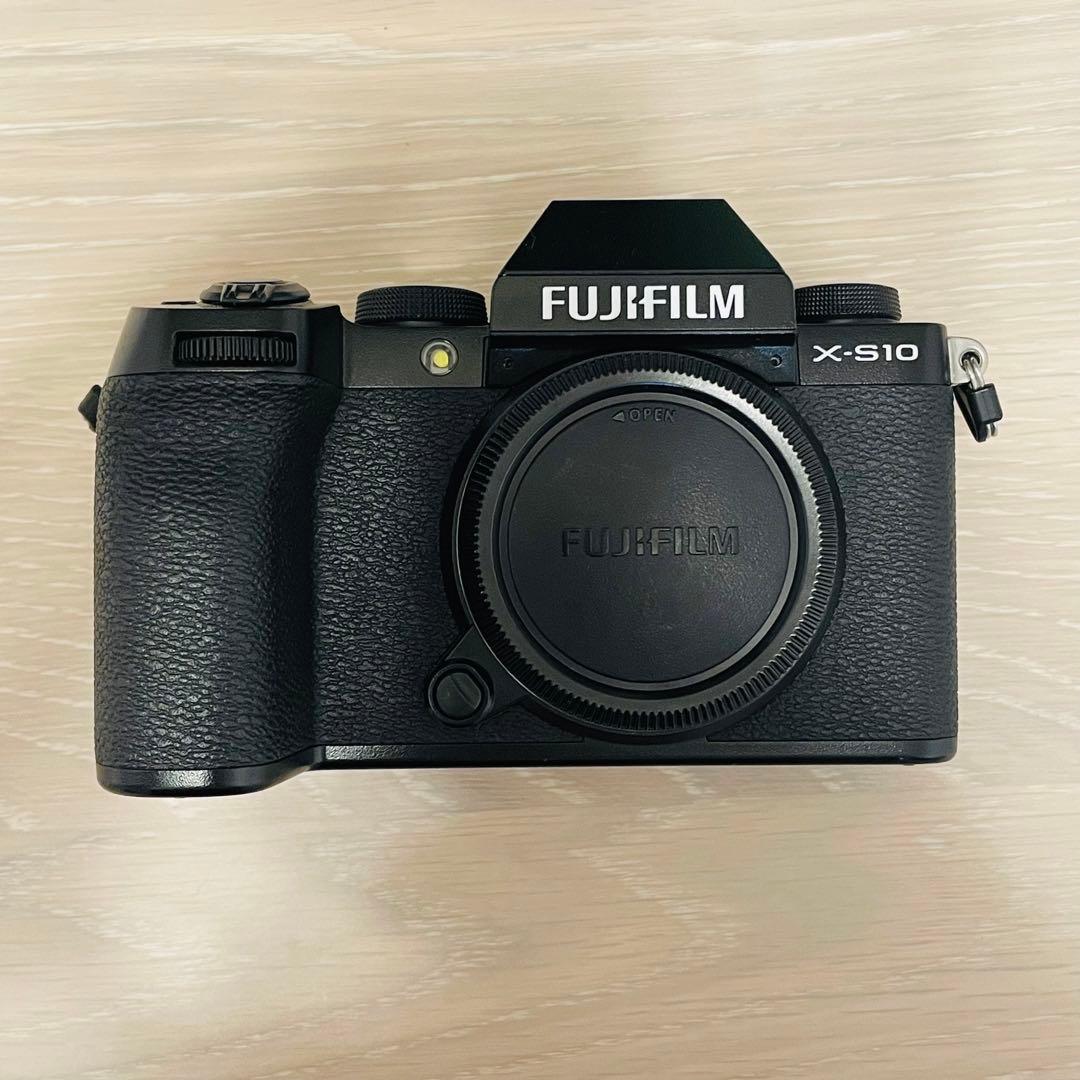 富士フイルム FUJIFILM X-S10 ダブルズームレンズキット