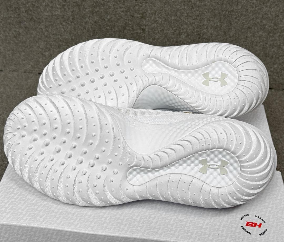 新品 アンダーアーマー Harper9 Turfベースボールシューズ26.5cm