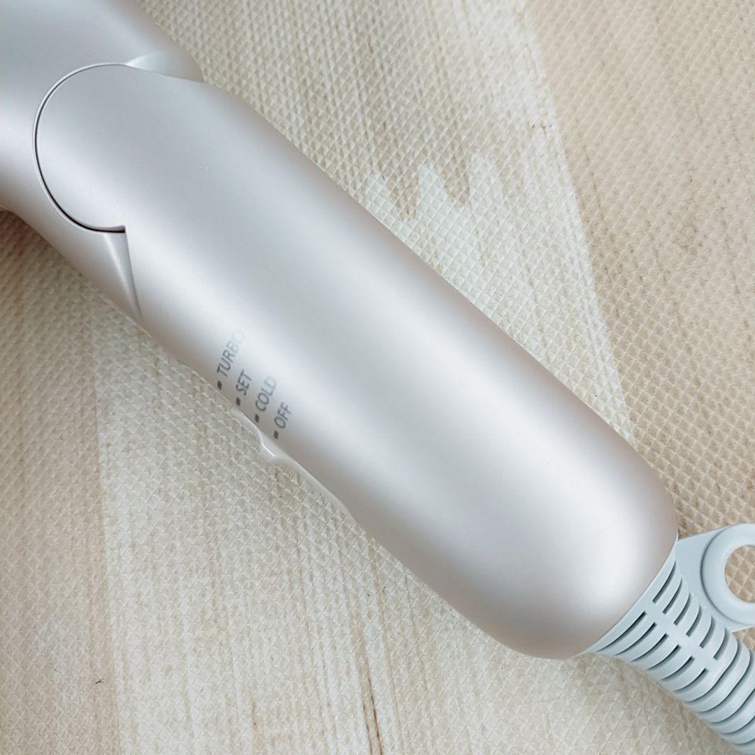 ほぼ未使用○最新モデル Panasonic ナノケア ドライヤー EH-NA7M