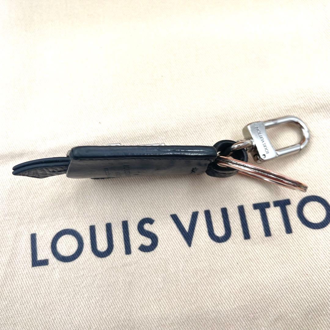 ルイヴィトン キーホルダー キーリング クロッシュ クレ チャーム　630