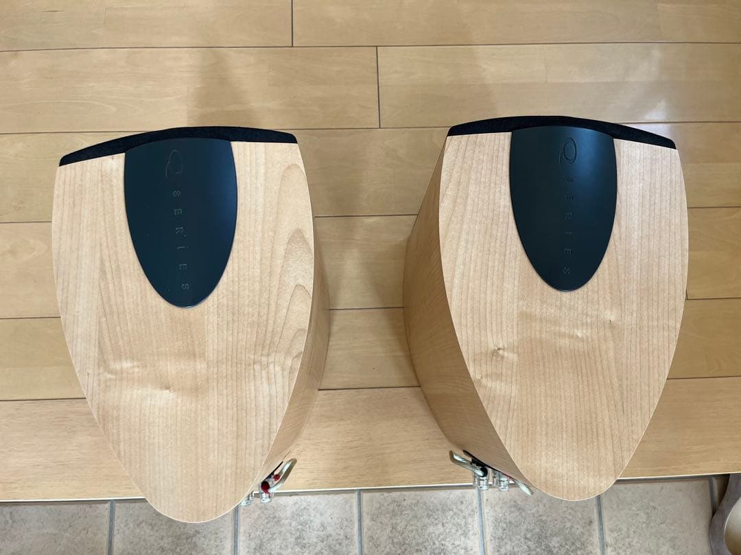 スピーカー・ウーファー KEF iQ3