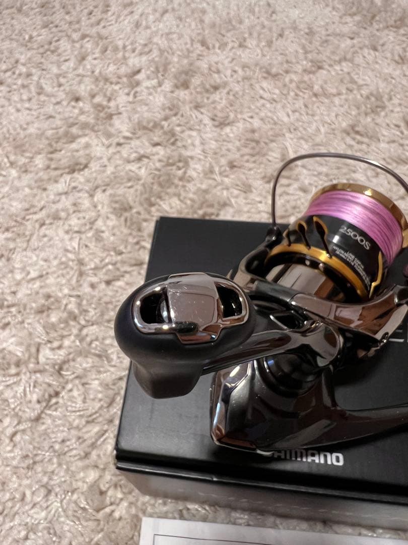 SHIMANO TWIN POWER 2500S スピニングリール