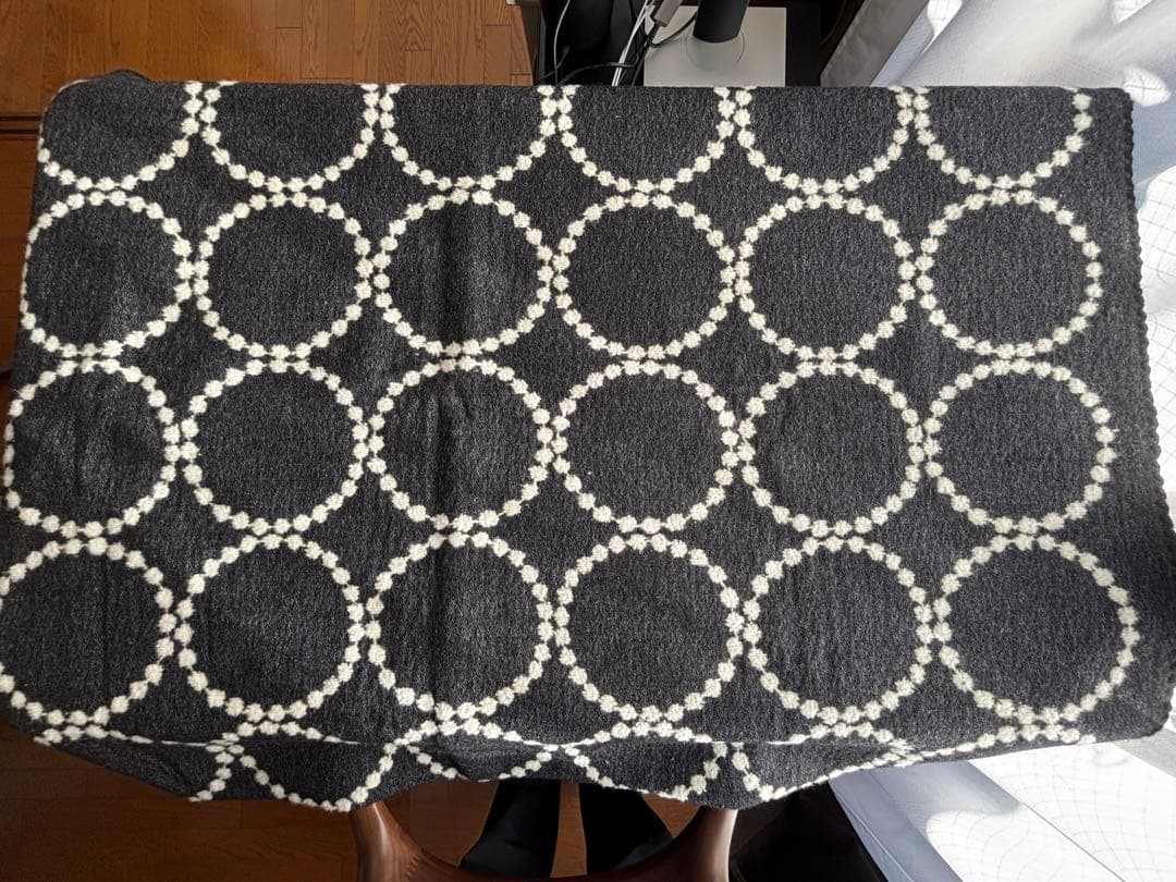 ミナペルホネン　ブランケット　tambourine, Lサイズ, ブラック