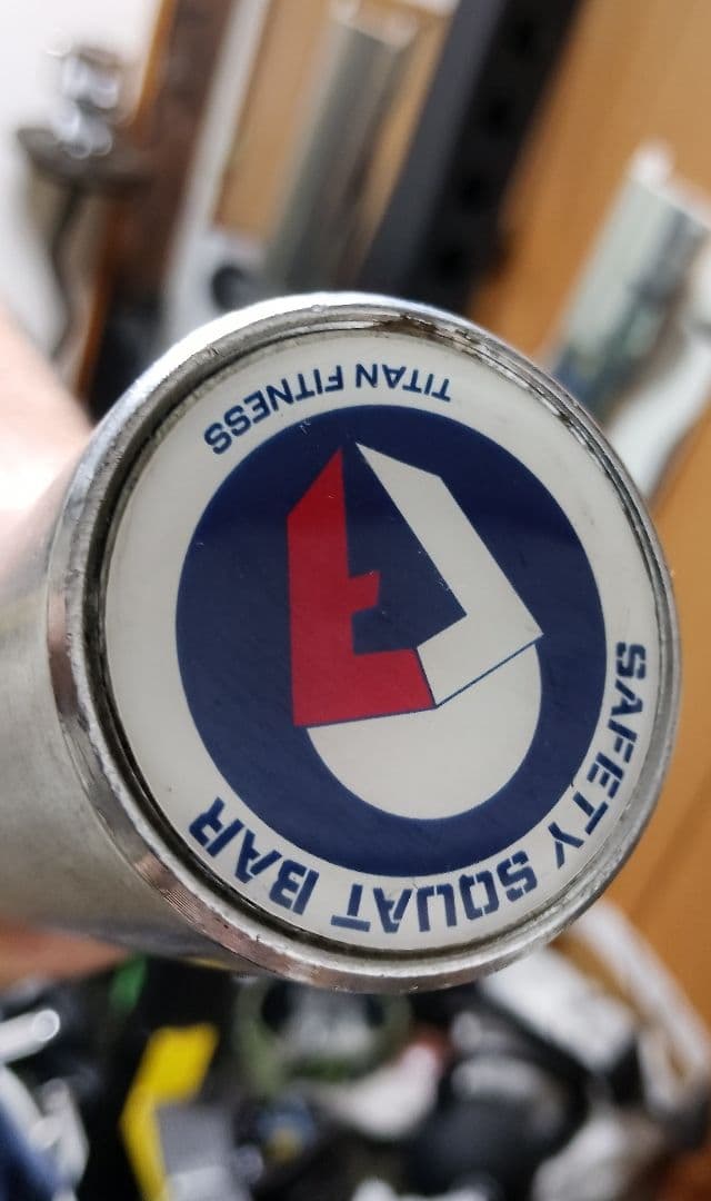 TITAN FITNESS セーフティスクワット バー