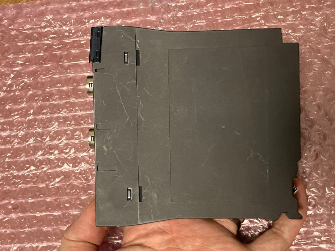 三菱電機　レーザ変位センサコントローラユニット　2セット4入力分