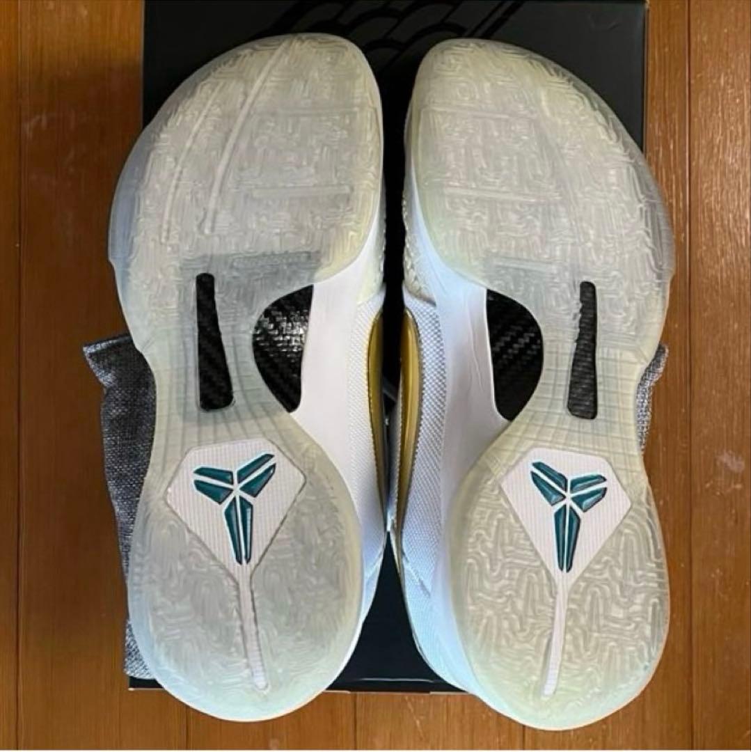 (値下げ可)KOBE 5 PROTORO UNDEFEATED 29cm